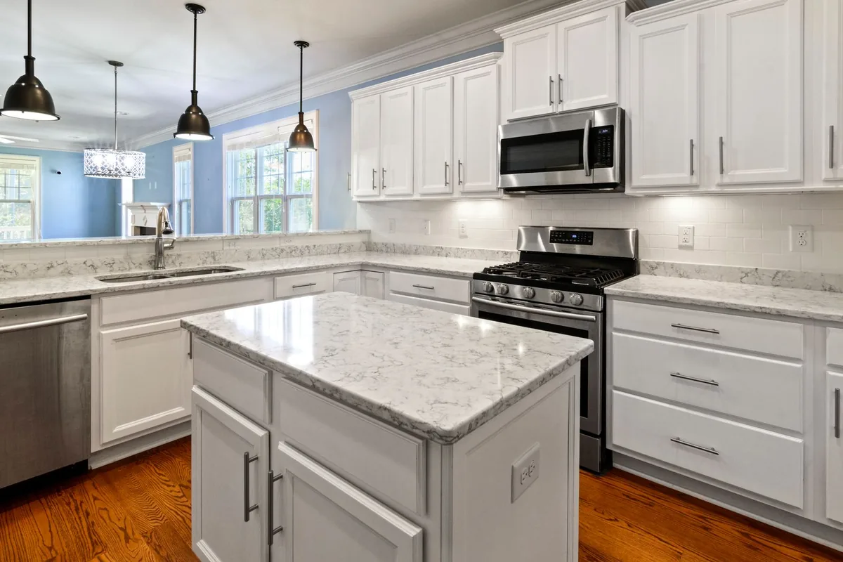Filth & Squalor Cleanup in Islip, NY